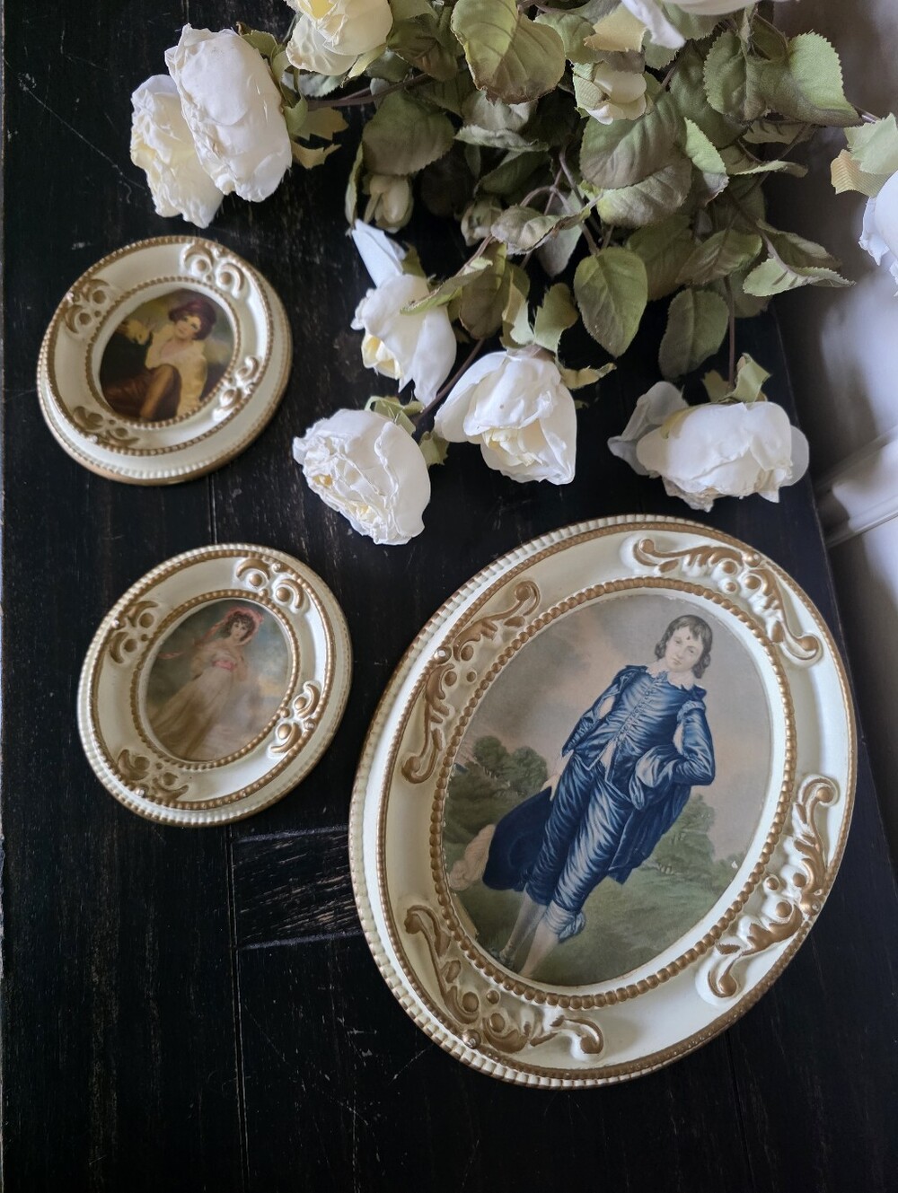 Set Of 3 Vintage Style French Provincial Ornate White Gold Frame Pictures